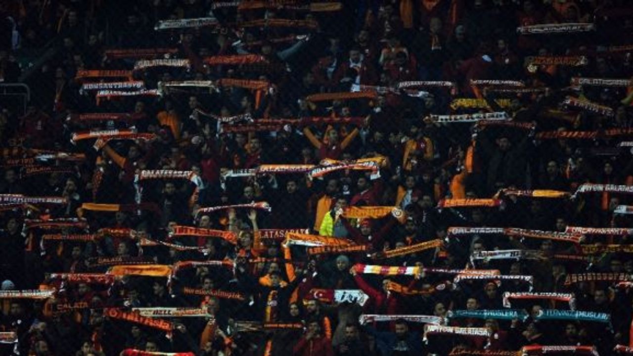 Spor Toto Süper Lig: Galatasaray: 1 - DG Sivasspor: 1 (Maç devam ediyor)