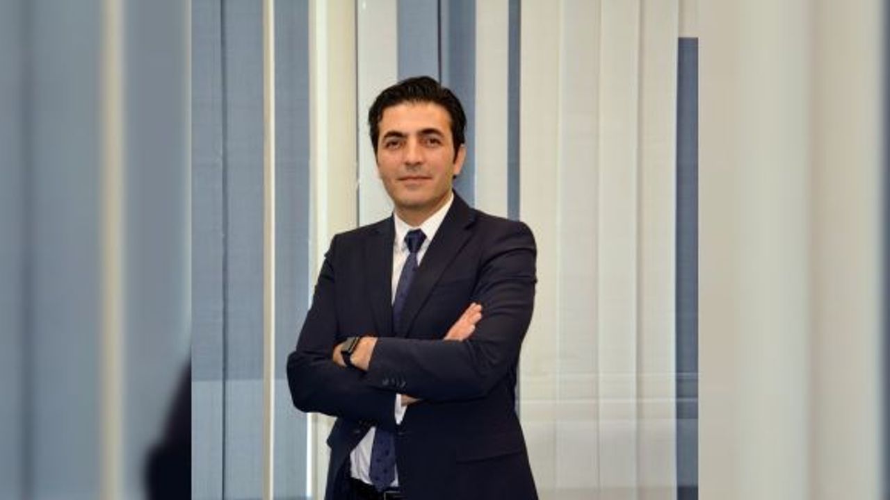 1.002 kilogramlık plastik kapak, 4 tekerlekli sandalyeye dönüştü