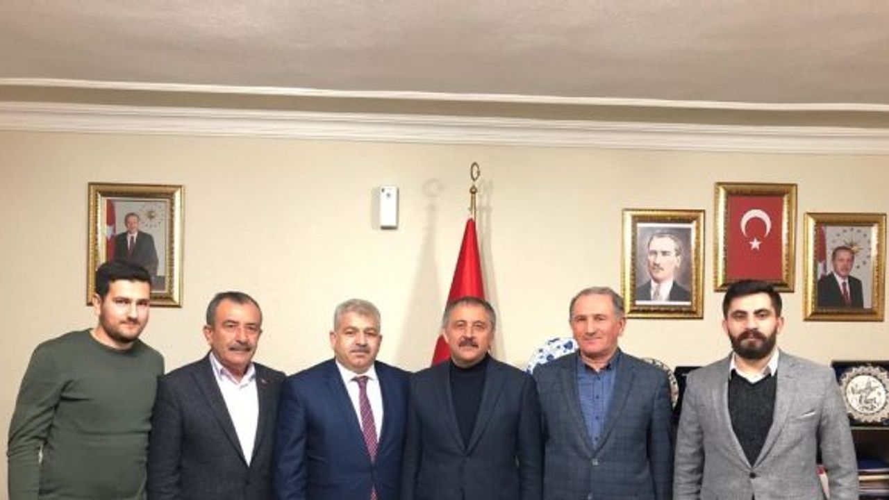 AK Parti, eski İl Başkanı Hacı Ömer Seyfi İl Genel Meclisi adaylığı başvurusu yaptı