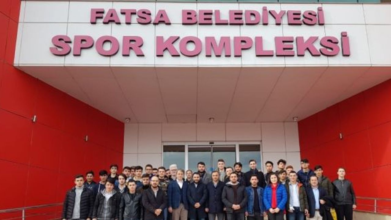 Başkan Kır: “2053 ve 2071’i gençler inşa edecek”