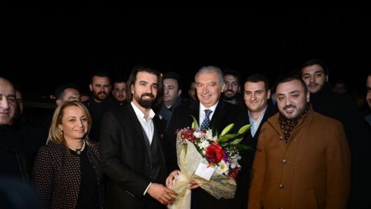 Başkan Uysal:"CHP’liler, AK Parti gelsin diye dua ediyor"