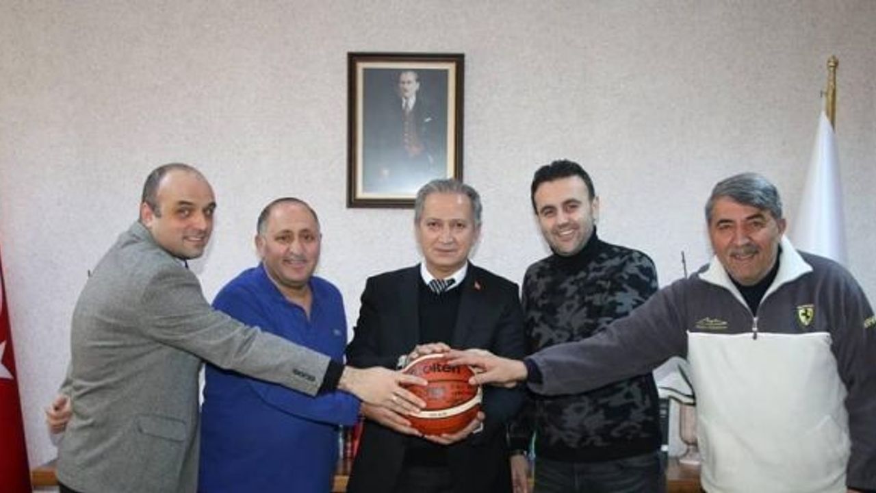 Bellona Kayseri Basketbol il Milli Eğitim Müdürü’nü ziyaret etti