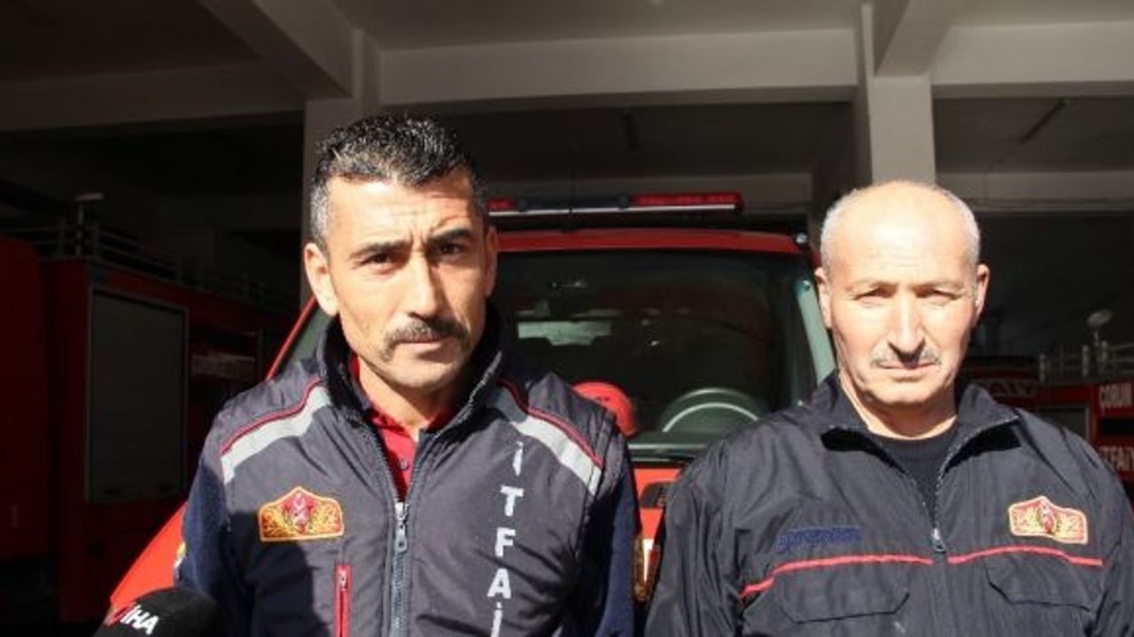 Dumandan etkilenen köpeği kurtarmak için seferber olan itfaiyeciler o anları anlattı