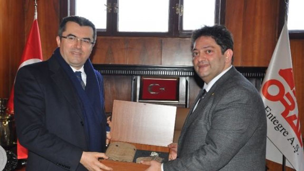 Erzurum Valisi Okay Memiş, Oral Et Entegre tesislerini ziyaret etti