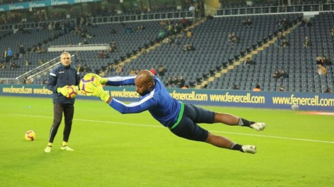 E.Yeni Malatyaspor kalecisi Farnolle’nin başarılı performansı