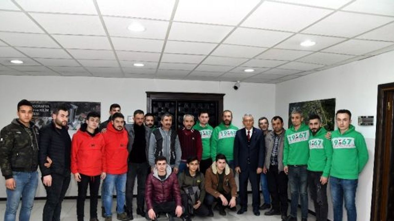 Isparta Davrazspor taraftar grubu 32 Gençlik: “Verdiğiniz destek ortada”