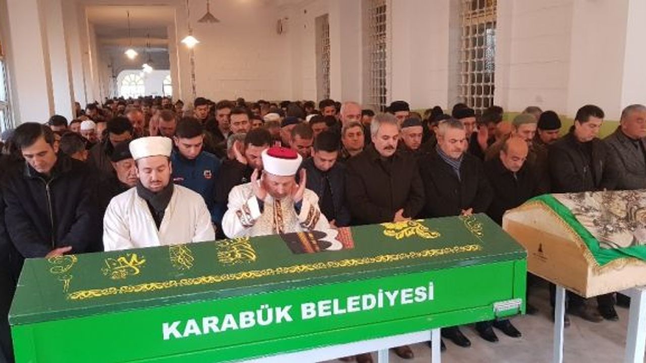 Kalp krizi sonucu hayatını kaybeden Muhtar Kıymazarslan son yolculuğuna uğurlandı
