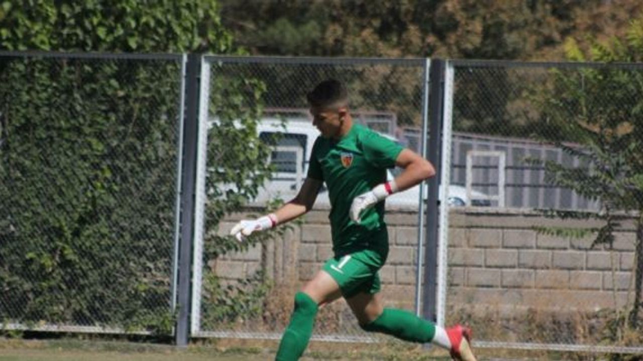 Kayserispor’dan Doğan Alemdar ve Nurettin Korkmaz kadroya çağrıldı