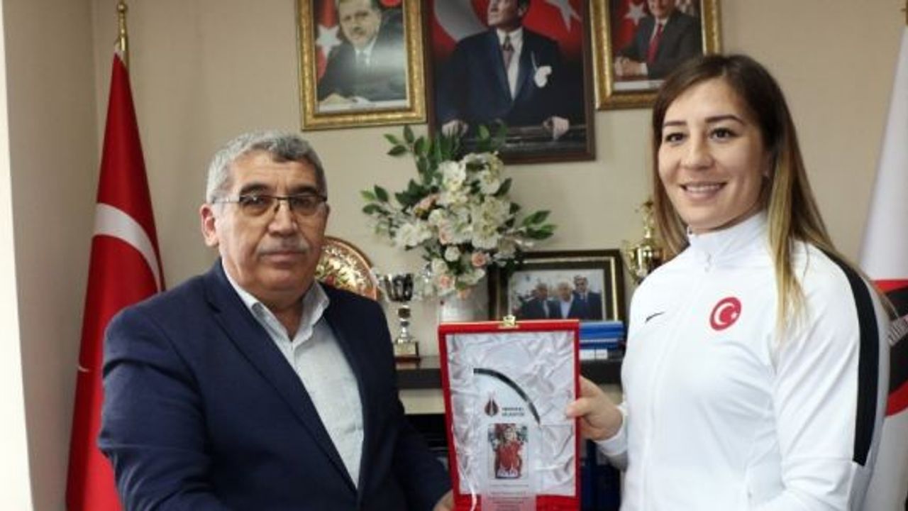 Milli güreşçi Yasemin Adar’ın sıradaki hedefi olimpiyat madalyası