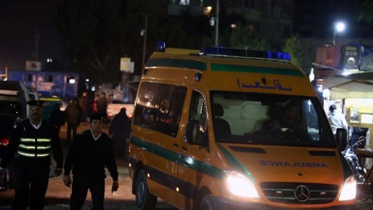 Mısır’da kilise yakınlarında el yapımı bomba patladı: 1 ölü