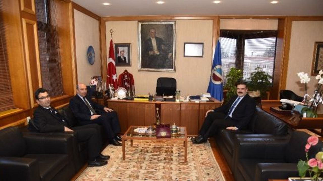 Rektör Prof. Dr. Çomaklı’ya ziyaretler devam ediyor