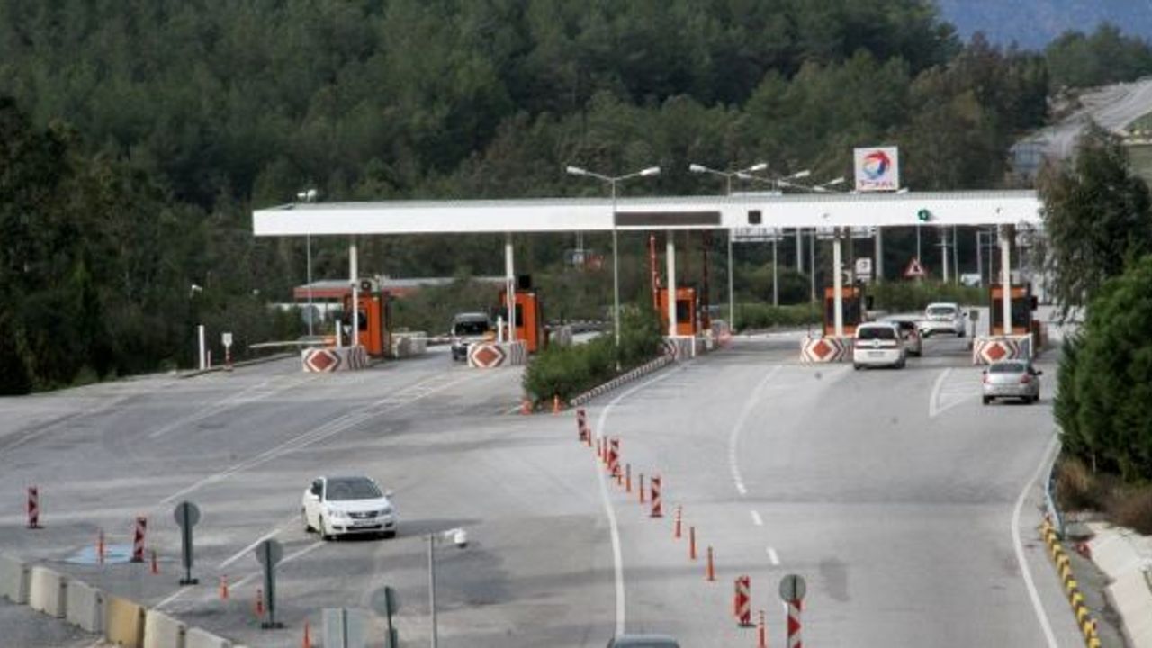 Tünel ücreti zamlanınca eski yol rağbet görüyor