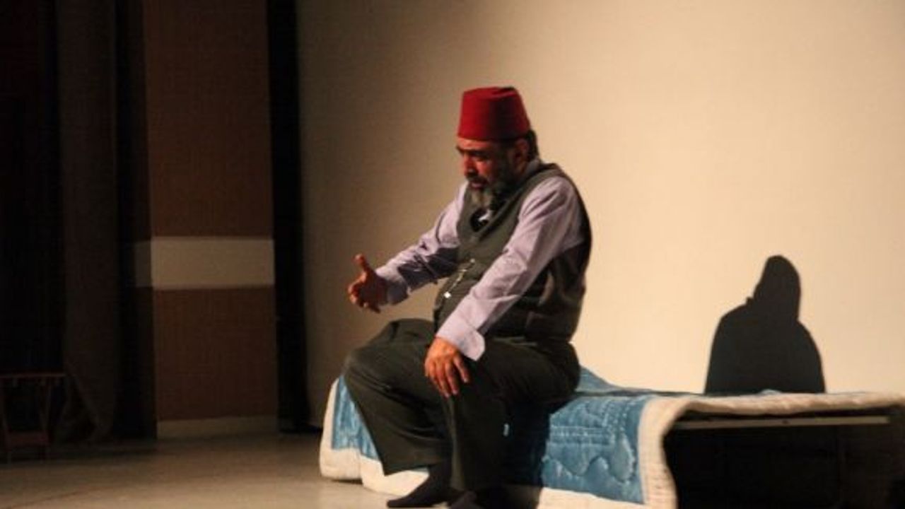 Yenilmez: "Çekilen acılar anlatılmıyorsa çocuklarınız başkalarının hikayeleriyle büyür"