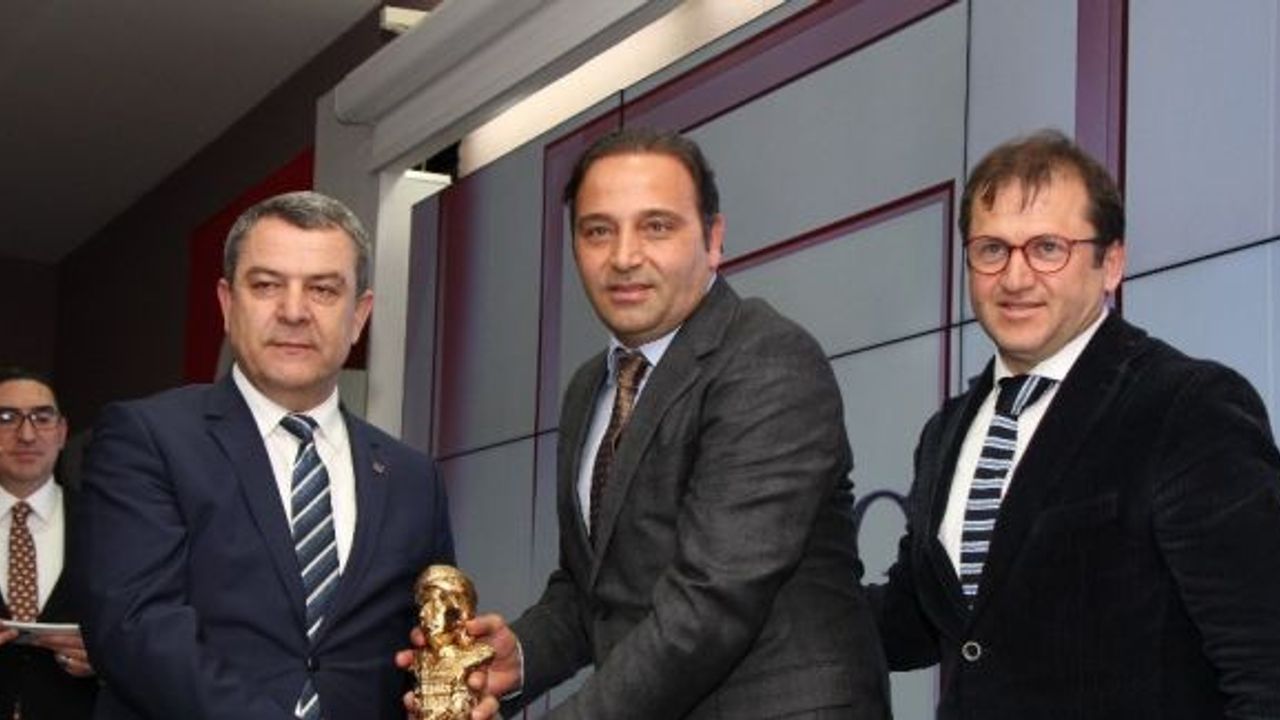 6’ncısı düzenlenen Yunus Emre Ödül Töreni’ne yoğun ilgi