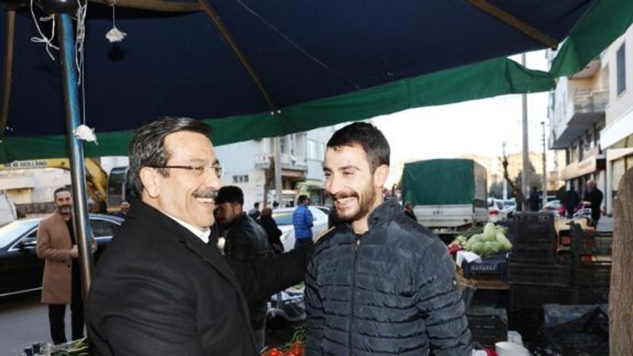 Başkan Atilla pazar esnafıyla bir araya geldi