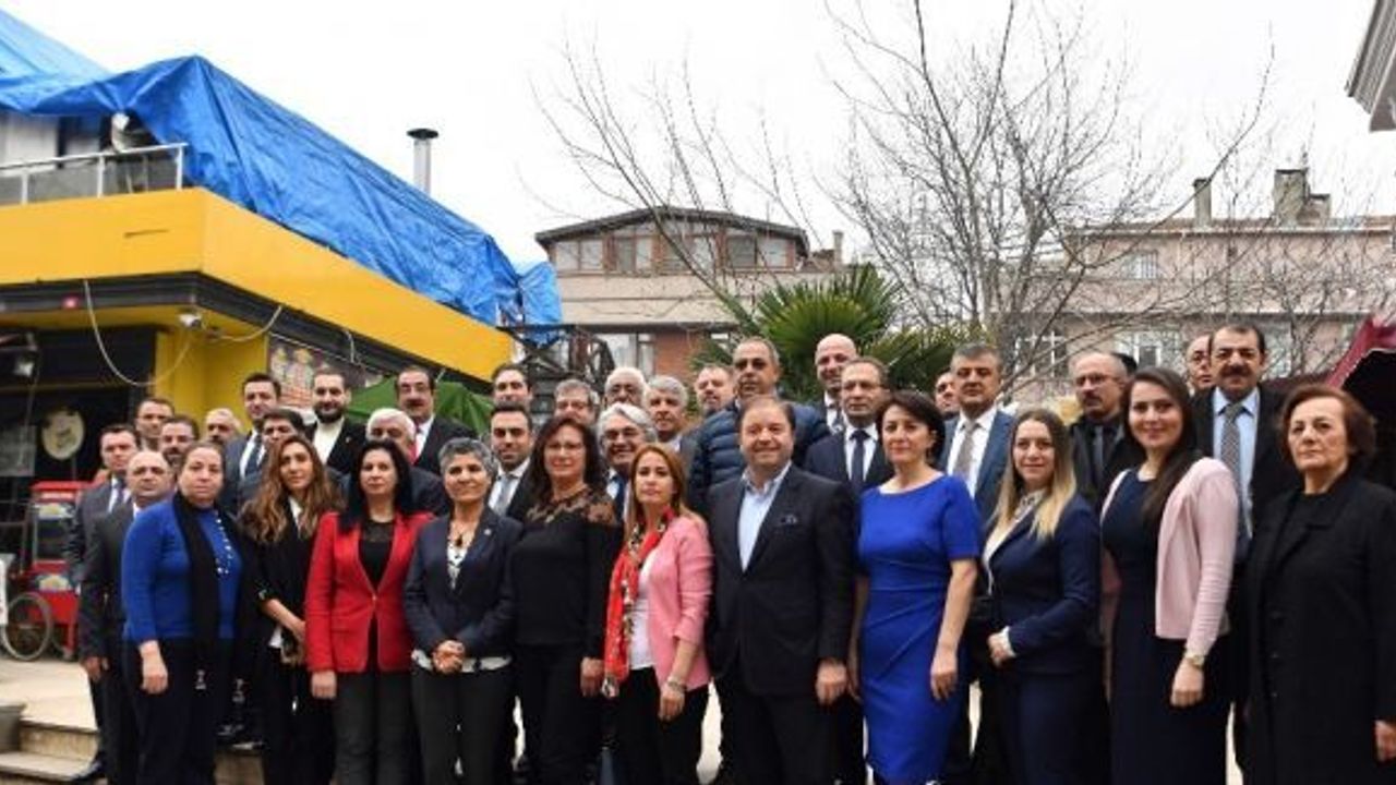 CHP Maltepe Belediye Başkanı Ali Kılıç meclis üyesi adaylarıyla buluştu