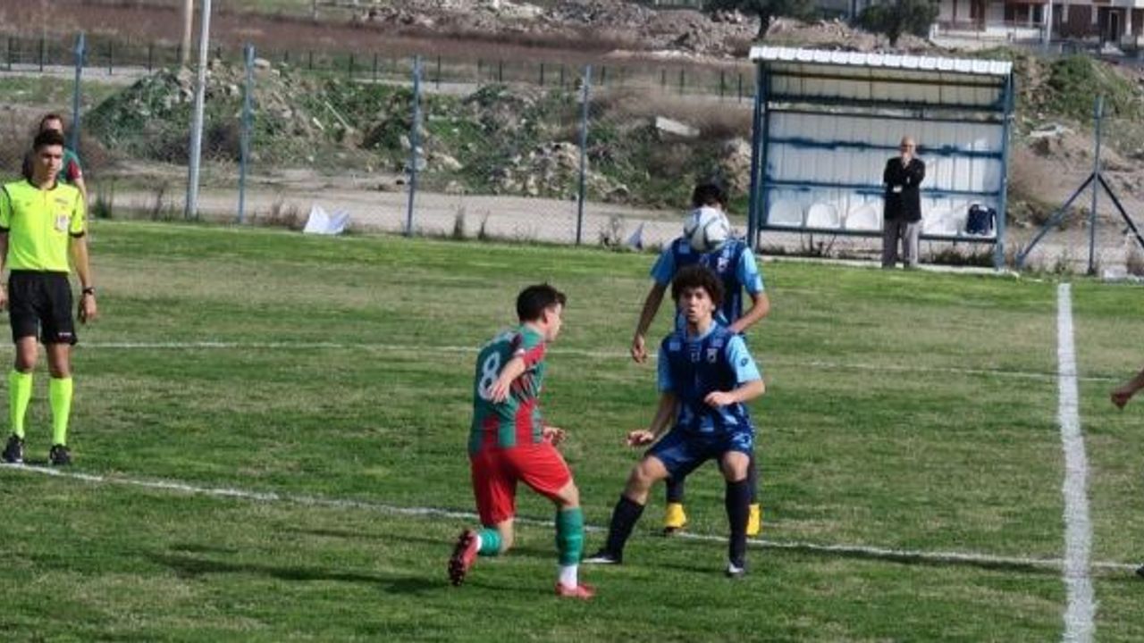 Dikili Çandarlı Gücü 0 - Foça Belediyespor 9