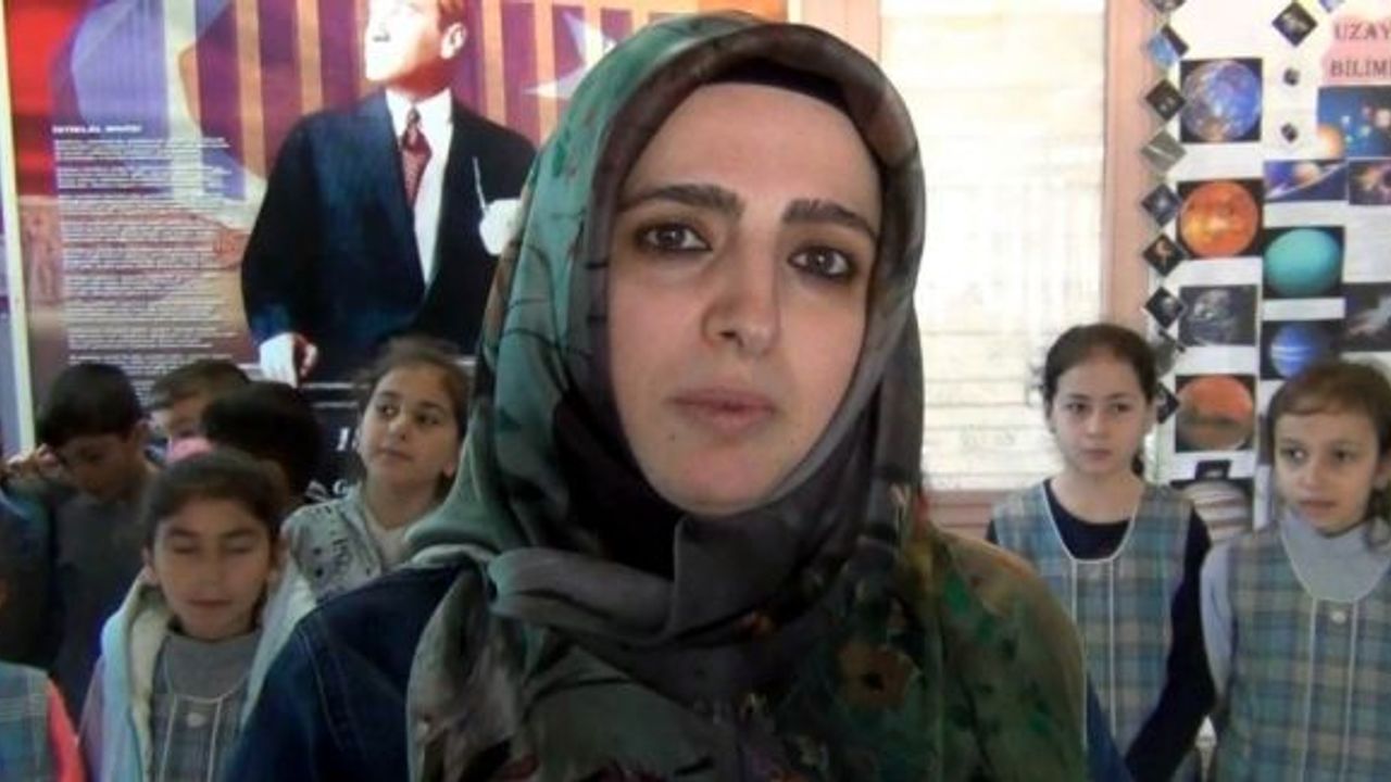 Erzincan’da öğrenciler güneş sistemi maketiyle ders işliyorlar