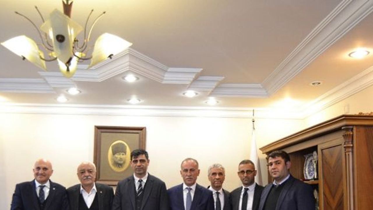 İŞKUR Mardinli iş insanları ile bir araya geldi