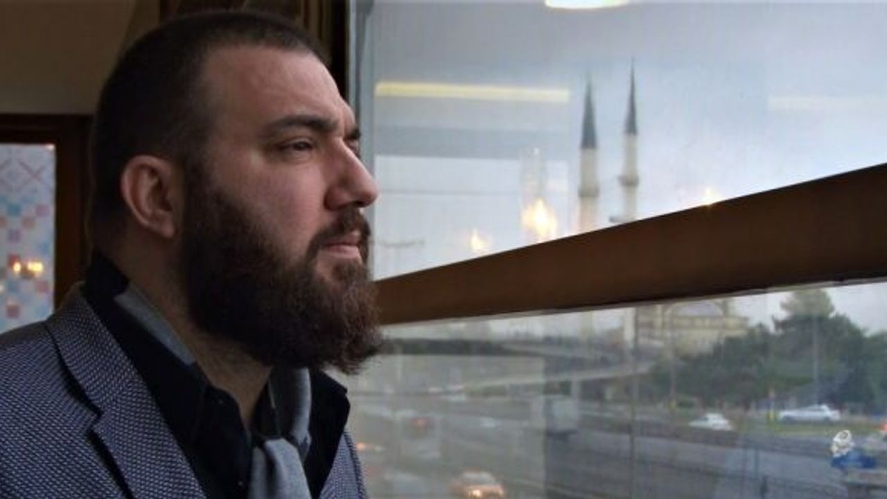 (Özel) Abdülhamid Kayıhan Osmanoğlu, “Nilhan Osmanoğlu’nun her dediğine ailecek katılıyoruz”