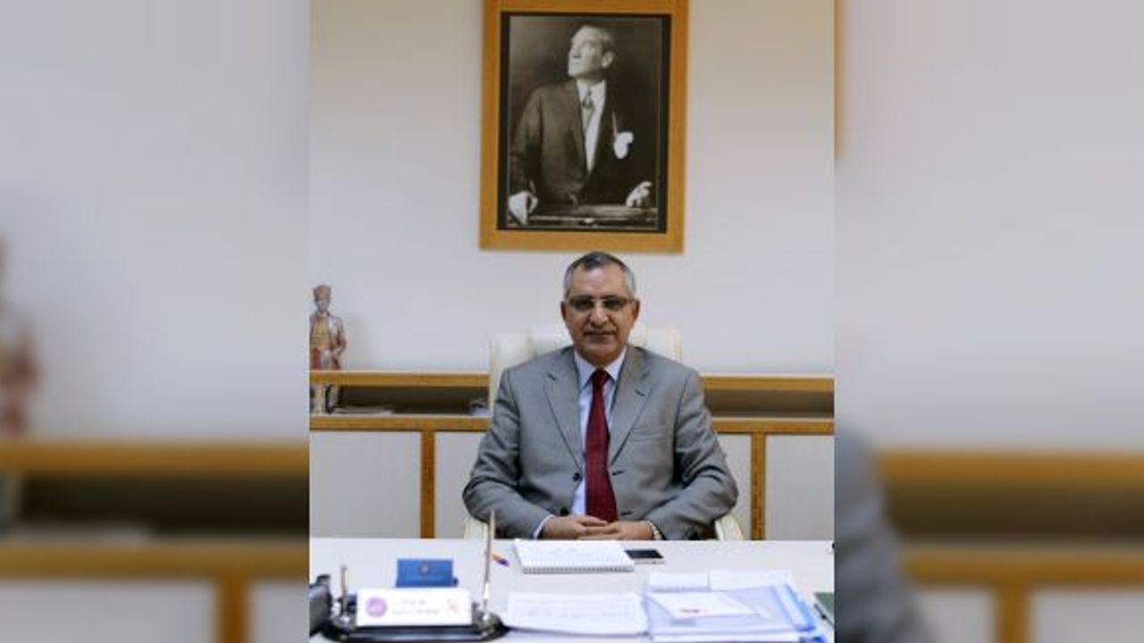 Prof. Dr. Demir: "Hortum anında çukura girin"