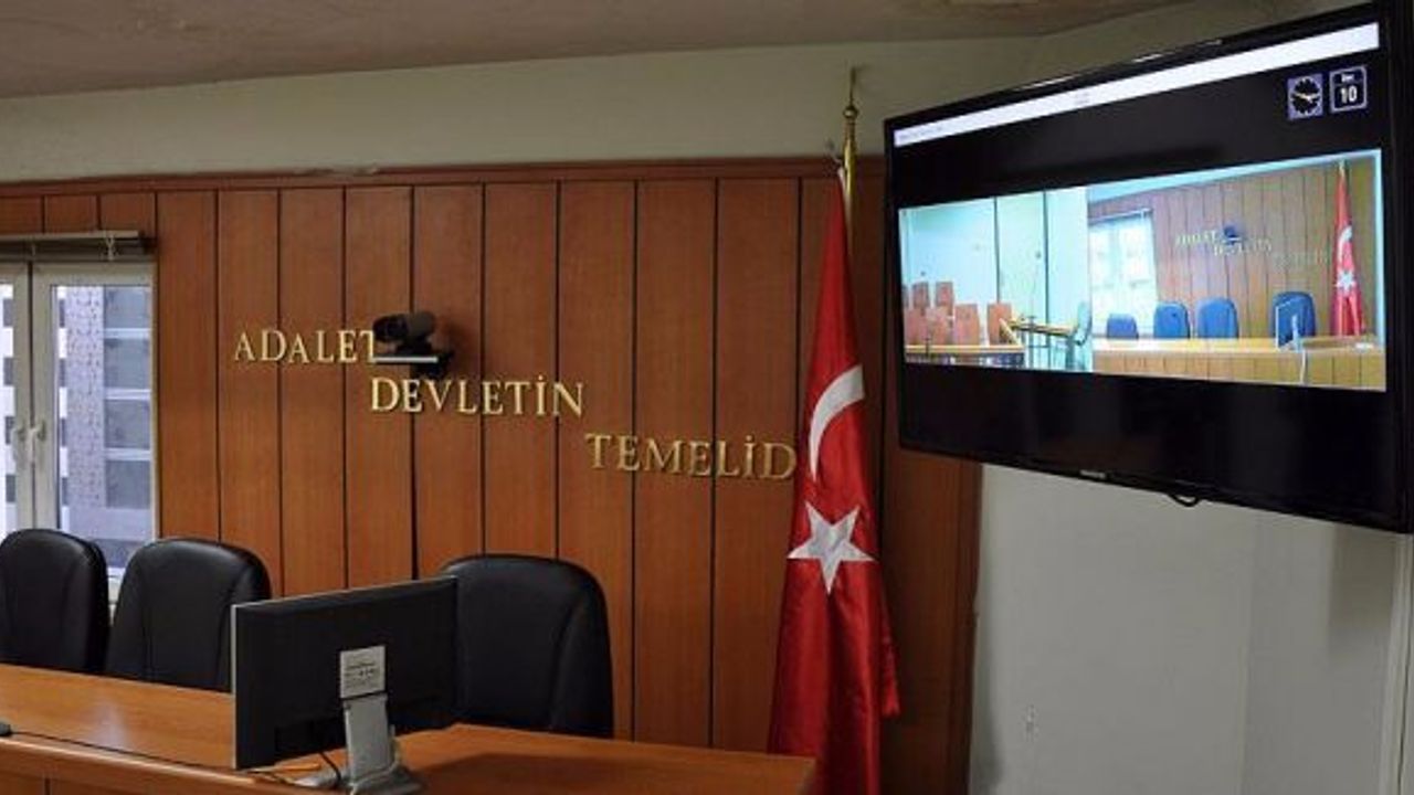 Avukat, müvekkiliyle SEGBİS sistemi üzerinden görüşüp savunmasını yaptı