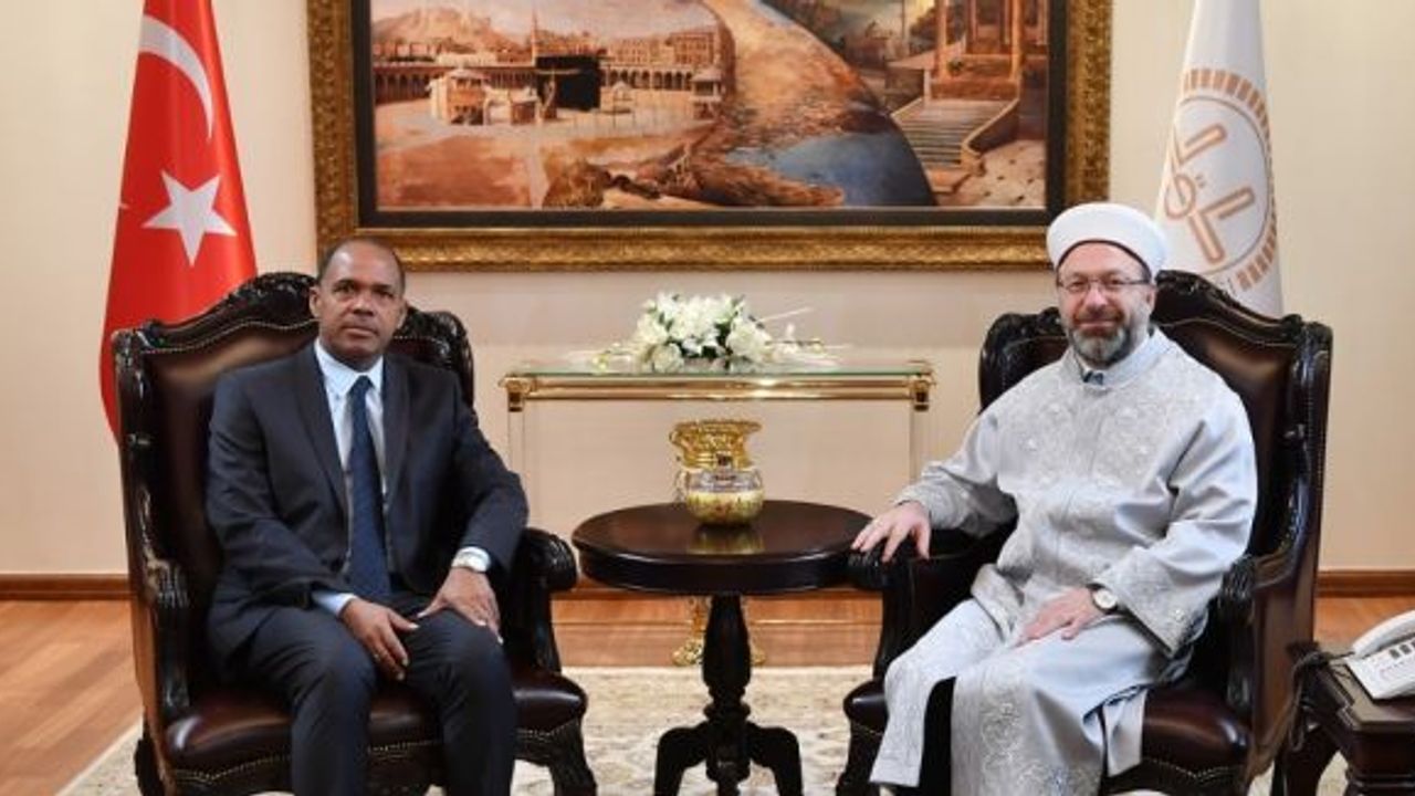 Diyanet İşleri Başkanı Erbaş: “İslam, insanların barış içerisinde yaşamasını amaçlar”