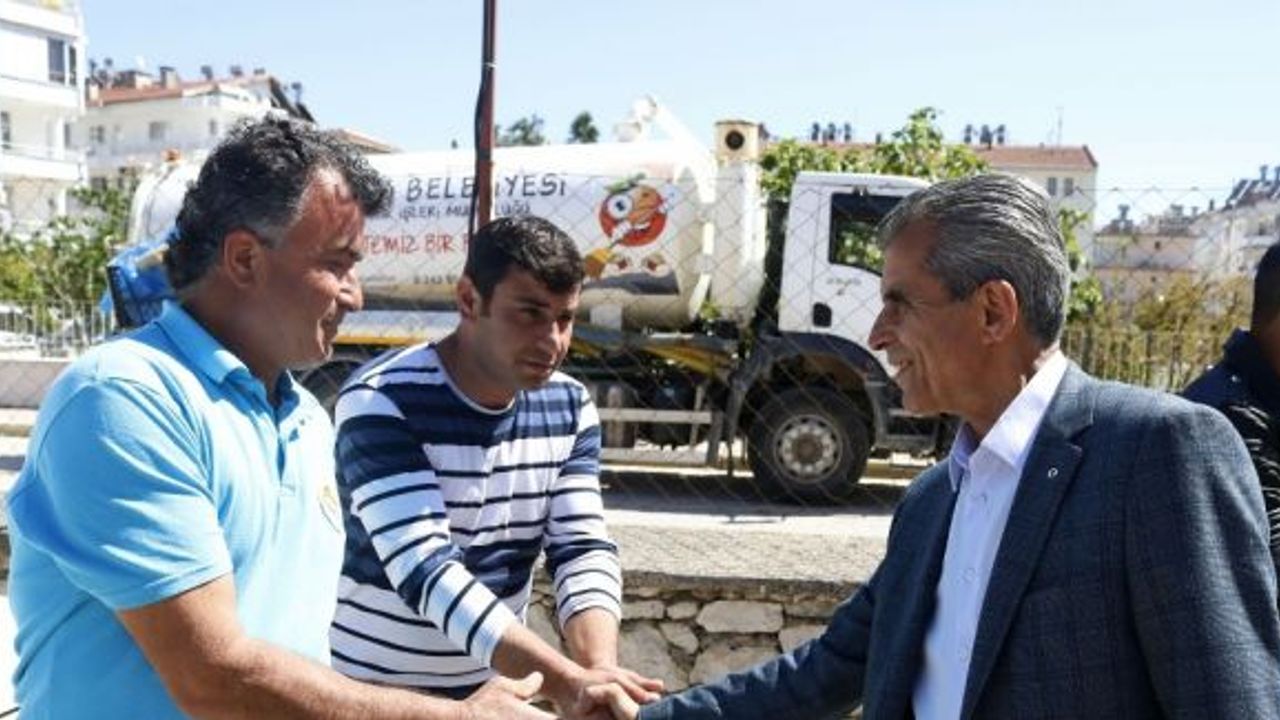 Dülgeroğlu’ndan belediye işçilerine sendika müjdesi