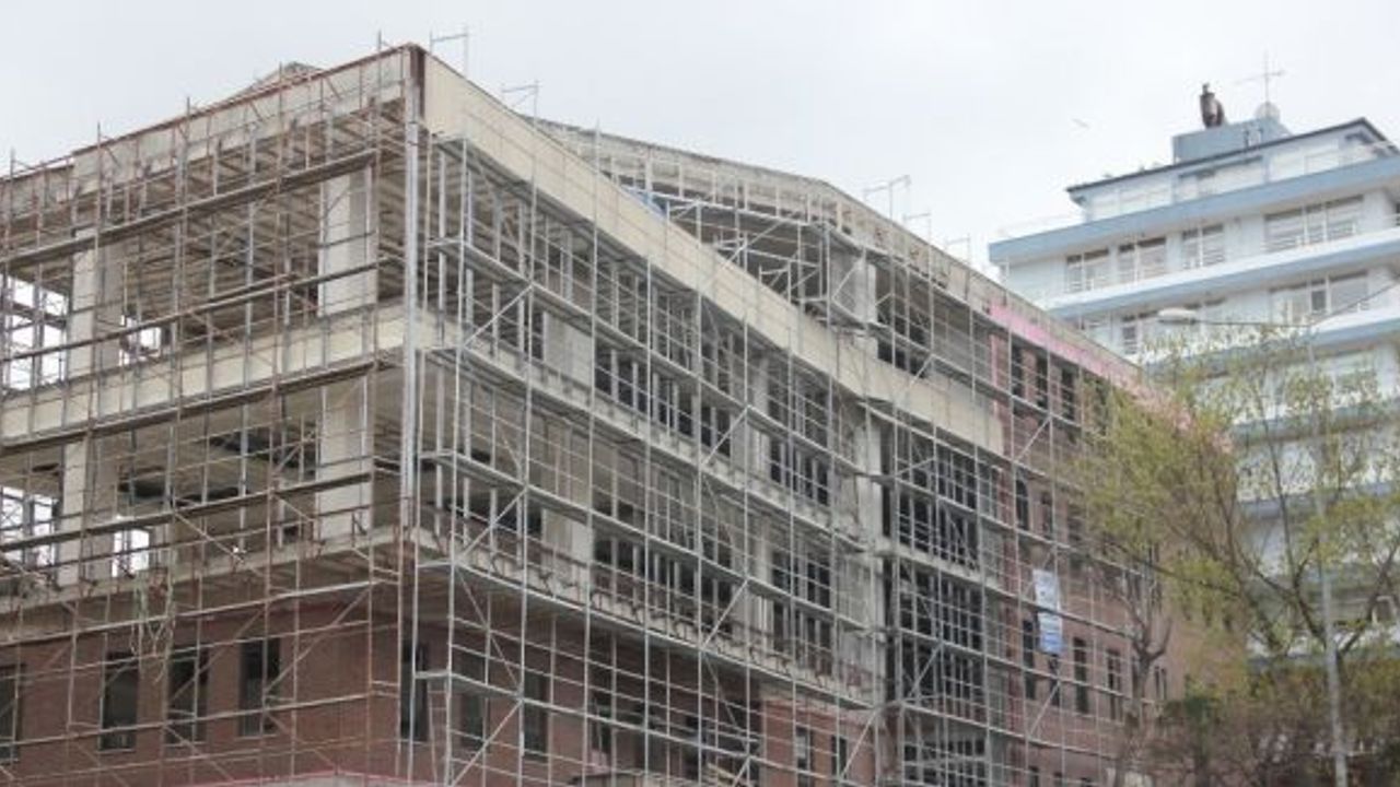 Gazi İl Halk Kütüphanesi Ekim ayında hizmet vermeye başlayacak