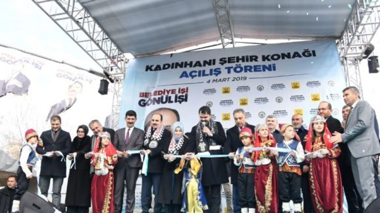 Kadınhanı Şehir Konağı Bakan Kurum’un katılımı ile açıldı