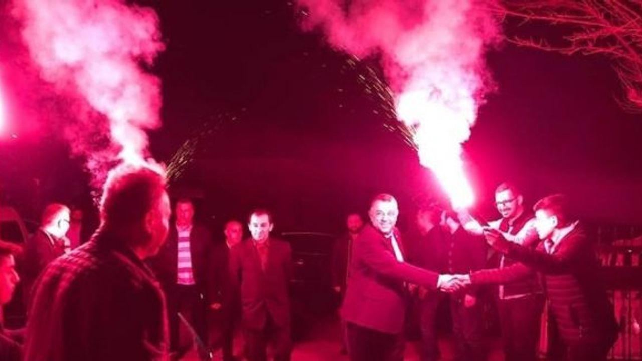 MHP’li başkan adayı Bıyık’a gittiği her yerde sevgi seli