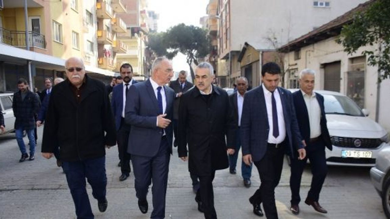 Mustafa Savaş: “Define mi arıyorsunuz? Bir cadde bir sene içerisinde 3 kere kazılmaz ki"