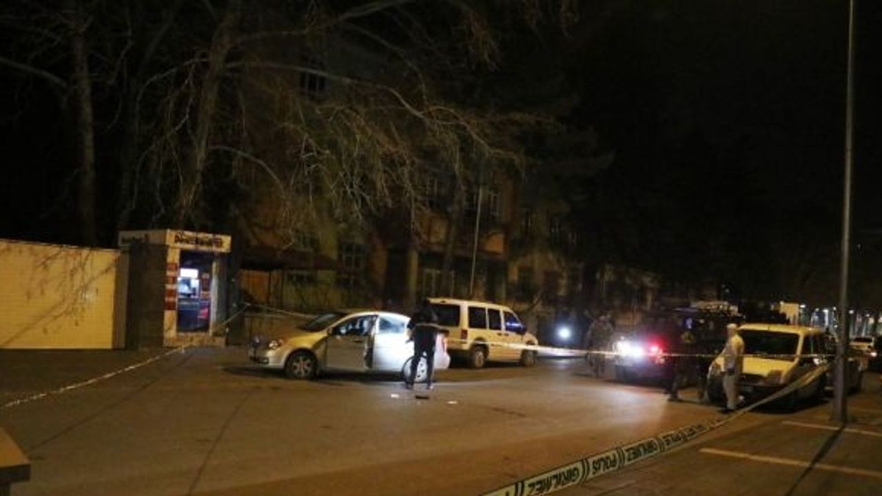 Saldırıya uğrayan polis memuru 25 gün sonra şehit oldu