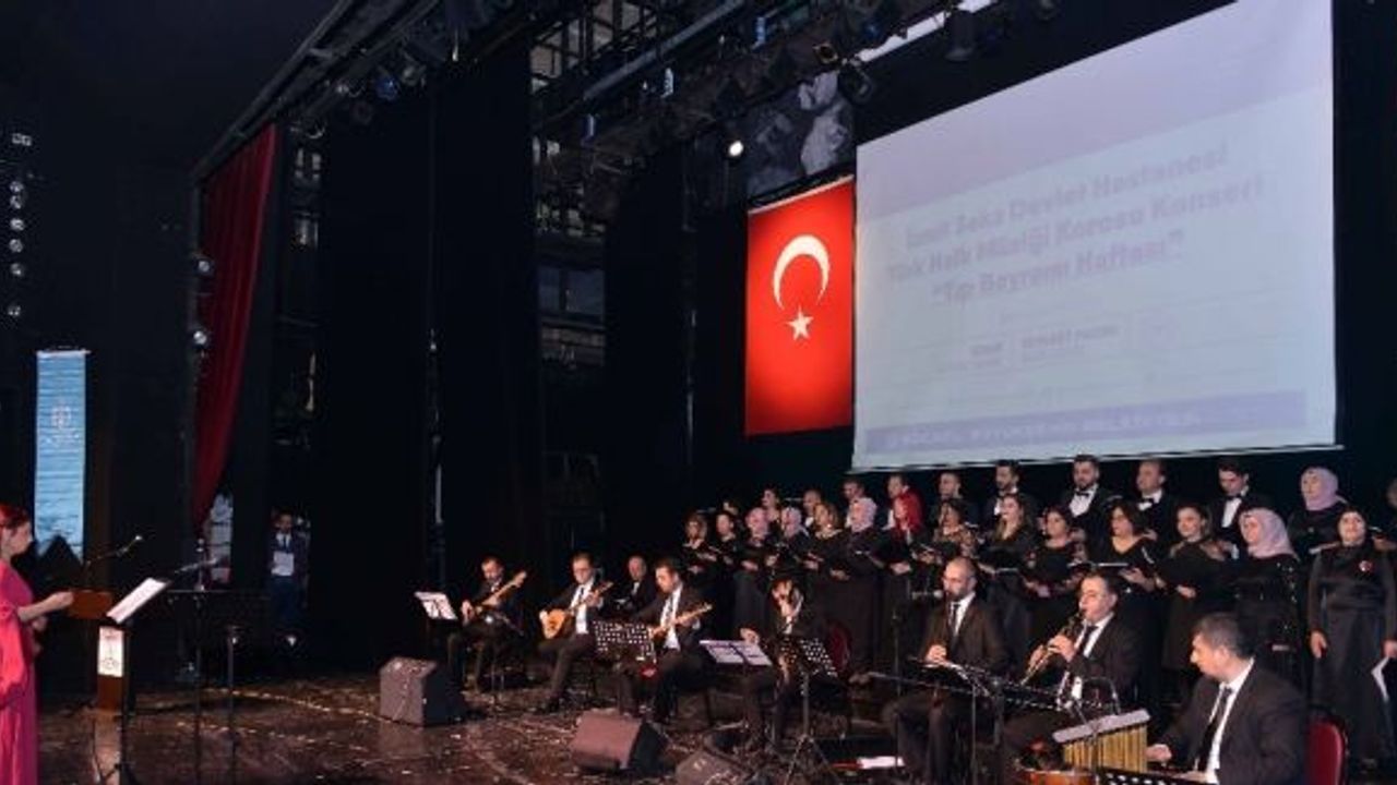 Seka Devlet Hastanesi Korosu’ndan Tıp Bayramı’na özel konser