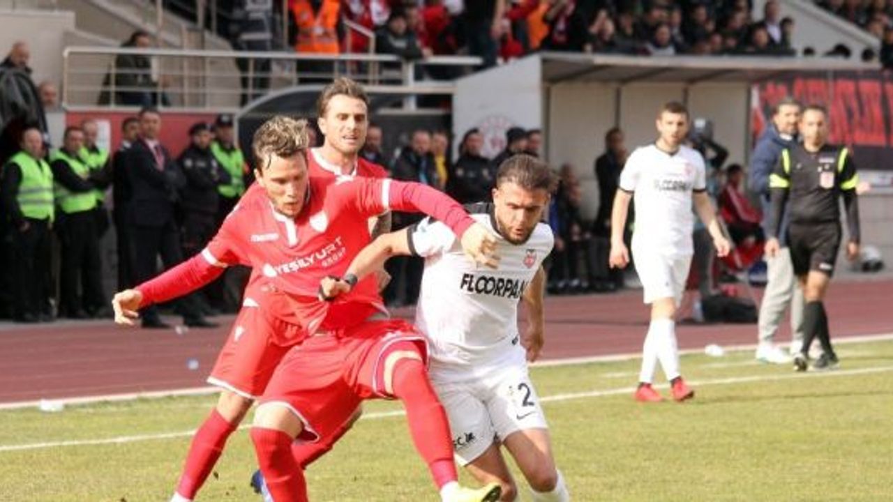 TFF 2. Lig Beyaz Grup: Kastamonuspor 1966: 1 - Yılport Samsunspor: 0