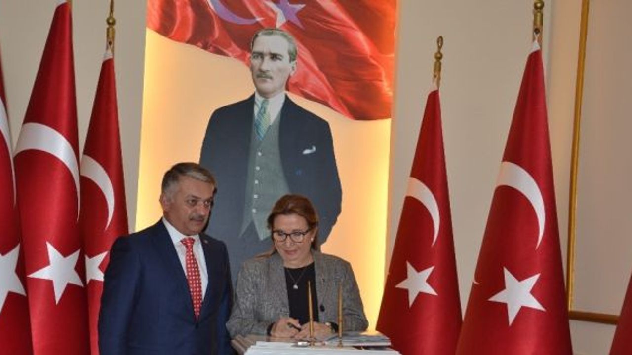 Ticaret Bakanı Pekcan: "Balıkesir Türkiye’yi doyuran ve üreten il"