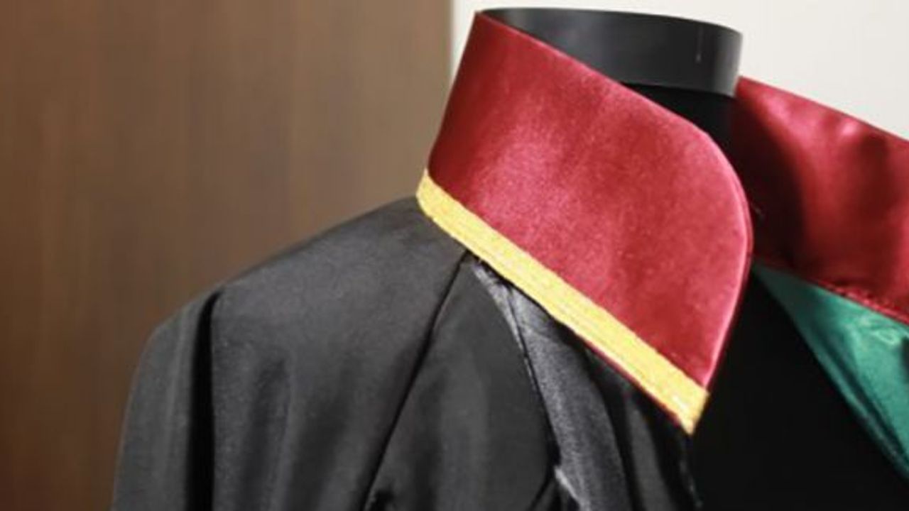 Cumhurbaşkanı Erdoğan'a hakaret ettiği iddia edilen avukat tutuklandı