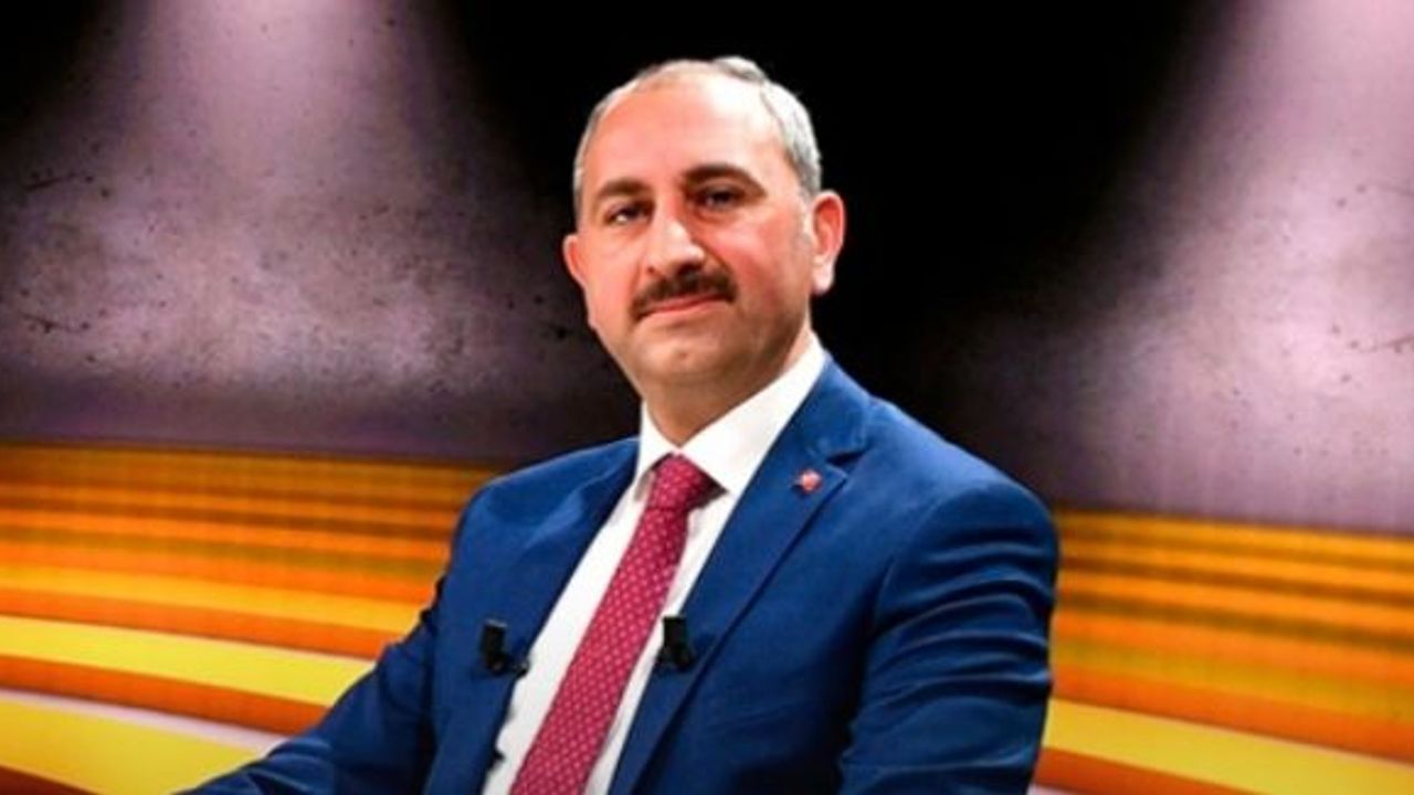 Adalet Bakanı Gül: Yargıya yönelik ithamları kabul etmek mümkün değil