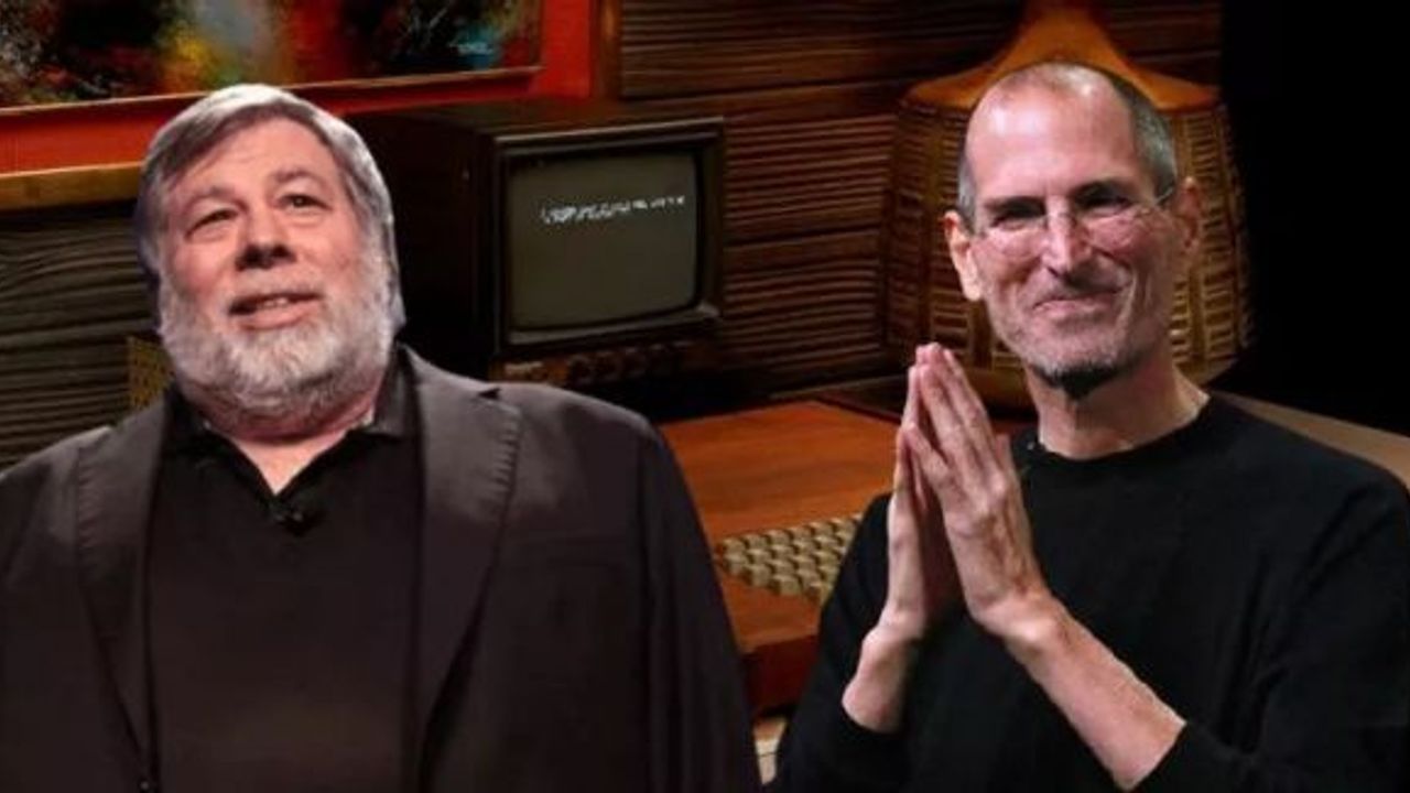 Steve Jobs ve Steve Wozniak'ın 1976'da geliştirdiği ilk bilgisayar 400 bin dolara satıldı
