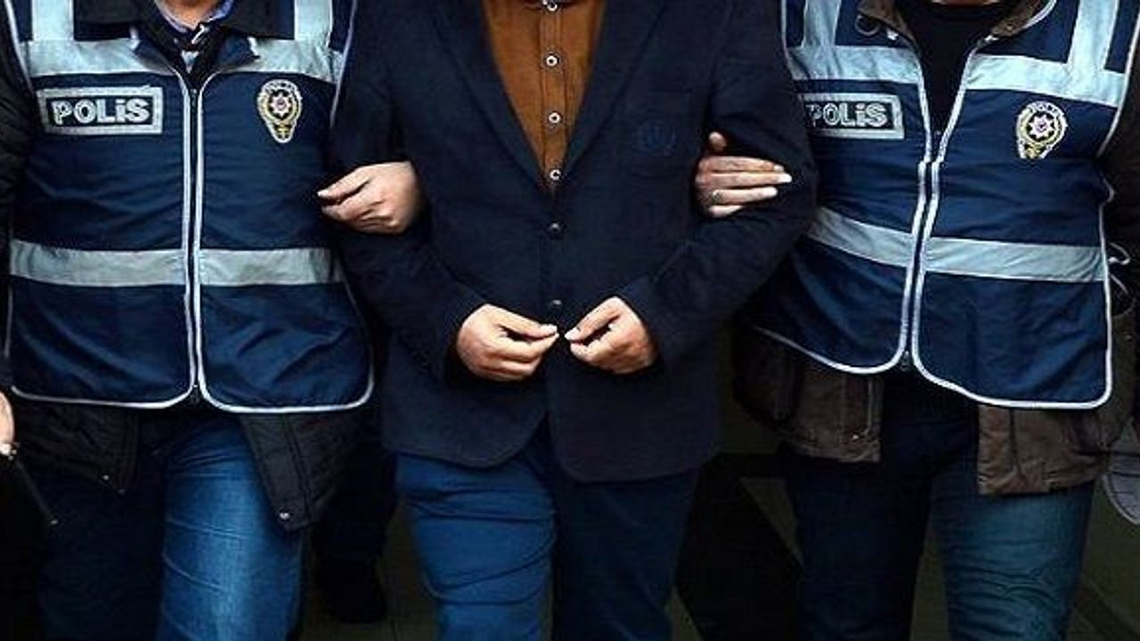 Antalya ve Aydın'da FETÖ operasyonu: 28 şüpheli gözaltına alındı