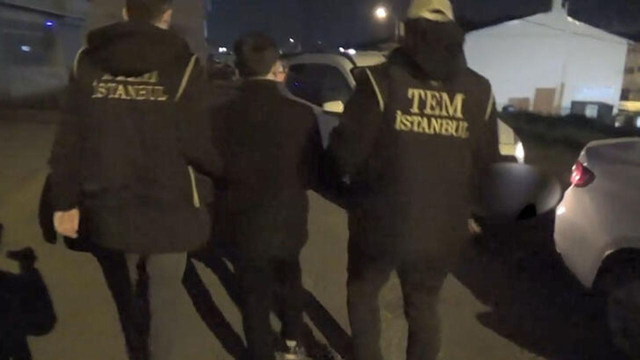 İstanbul merkezli 3 ilde FETÖ operasyonu: 9 gözaltı