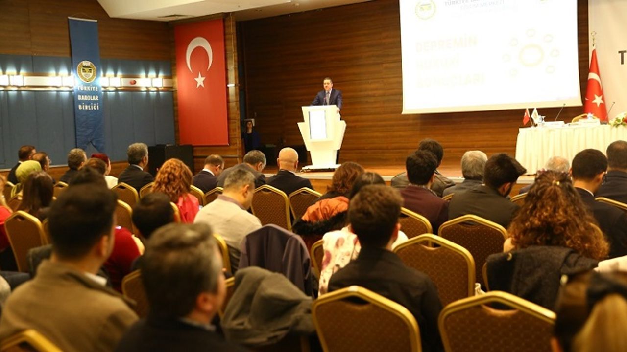'Depremin Hukuki Sonuçları' semineri gerçekleştirildi