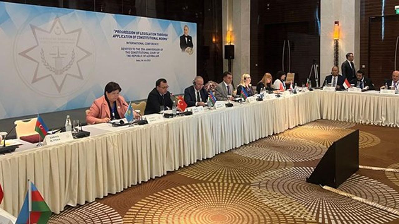 Başkan Zühtü Arslan Azerbaycan’da düzenlenen uluslararası konferansa katıldı