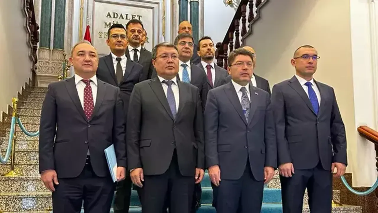Adelet Bakanı Yılmaz Tunç, Türk devletleri adalet bakanları ile görüştü