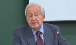 Prof. Dr. Erdal Onar’a Saygıyla: Amfiden Ekrana 32 Yıllık Bir Hukuk Dersi