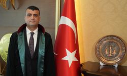 “TÜRK BAYRAĞI’NA YAPILAN ALÇAK EYLEMİ LANETLİYORUZ”