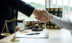 SİGORTA ŞİRKETLERİNDEN ALACAKLI OLANLAR 2025 YILINDA DA MAHKEMELER YERİNE SİGORTA TAHKİM KOMİSYONU'NU TERCİH ETTİ