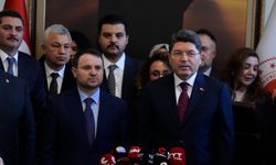 Adalet Bakanlığı'nda devir teslim töreni: Akın Gürlek görevi teslim aldı