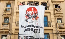 İstanbul Barosu binasına 1 Mayıs pankartı asıldı: 'Halkın ekmeğidir adalet'