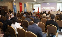 "İnsan Hakları Bağlamında İdari Yargının Güncel Sorunları" konulu sempozyum gerçekleştirildi